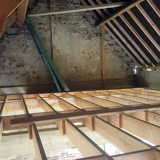 Création d'un plancher neuf en rénovation complète
