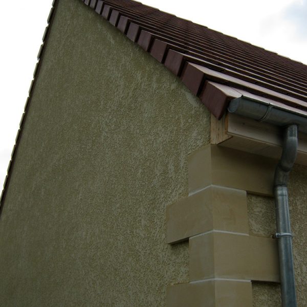 Chaine d'angle en pierre naturelle calcair